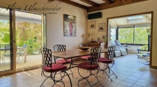 Maison familiale d'environ 135 m² avec vue panoramique, au cœur d'un écrin de verdure à CHANAZ (73). À seulement 25 minutes d'Aix-les-Bains, 45 minutes de Chambéry et 50 minutes d'Annecy.