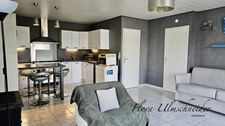 Maison lumineuse d'env. 137 m² avec vue exceptionnelle à vendre à CHINDRIEUX (73). Dépendances, terrain, proche lac du Bourget. A 25 mns d'Aix-les-Bains et 1H d'Annecy et de Genève.