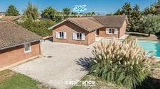 CRUZILLES-LÈS-MÉPILLAT (01290) – TOUT DE PLAIN-PIED – 3 CHAMBRES – PISCINE 12 × 4 – 78,6 M² DE DÉPENDANCES – TERRAIN 2 710 M²