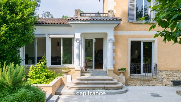 GLEIZÉ | 69400 | PROPRIÉTÉ DE CARACTÈRE – 5 CHAMBRES – PARC 2 331 m² – PISCINE