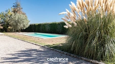 CRUZILLES-LÈS-MÉPILLAT (01290) – TOUT DE PLAIN-PIED – 3 CHAMBRES – PISCINE 12 × 4 – 78,6 M² DE DÉPENDANCES – TERRAIN 2 710 M²