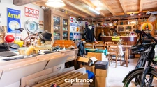 Maison 222 m², Annexes et Garages XXL (Surface Utile 372m²)