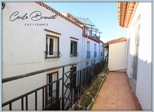 Maison de village avec terrasses et cour entièrement rénovée – 120 m² – 5 chambres - 8 pièces SAINT LAURENT DE CERDANS (66)