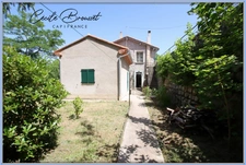 Maison de campagne avec accès privé à la rivière SAINT LAURENT DE CERDANS (66260)