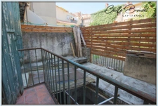 ARLES-SUR-TECH (66150) – Renovated 5-room village house with courtyard and possibility of a terrace