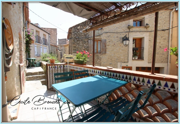 Maison de caractère avec garage, terrasse panoramique et appartement T2 à fort rendement – Saint-Jean-Pla-de-Corts (66490)