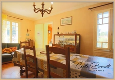 For Sale: Beautiful 1940s villa in Reynes – Rare opportunity with 3 apartments and 3600 m² of land