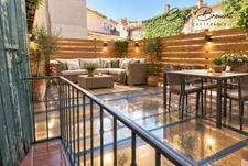 ARLES-SUR-TECH (66150) – Renovated 5-room village house with courtyard and possibility of a terrace