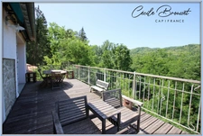 Maison de campagne avec accès privé à la rivière SAINT LAURENT DE CERDANS (66260)