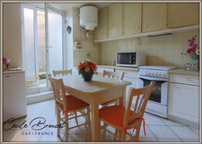 Maison de village avec terrasses et cour entièrement rénovée – 120 m² – 5 chambres - 8 pièces SAINT LAURENT DE CERDANS (66)
