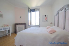 Maison familiale de 148m² avec 5 chambres entièrement rénovée en 2021 sur un terrain clos de 438m² 