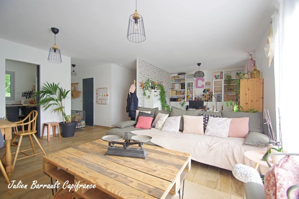Maison de 2018 avec 2 chambres à St Julien l'Ars