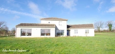 Grande maison familiale de 210m² construite en 2005 avec sous sol intégral