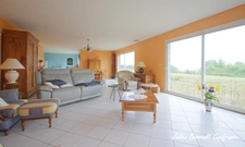 Grande maison familiale de 210m² construite en 2005 avec sous sol intégral
