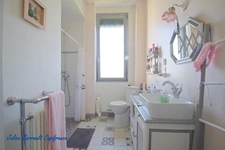 Maison familiale de 148m² avec 5 chambres entièrement rénovée en 2021 sur un terrain clos de 438m² 