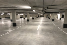 75 places de Parking et 500 m2 d'atelier LYON 2EME
