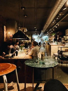BAR-RESTAURANT 1,5 M€ de CA : Unique et Exceptionnel à LYON 