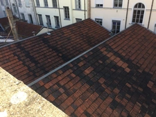 75 places de Parking et 500 m2 d'atelier LYON 2EME