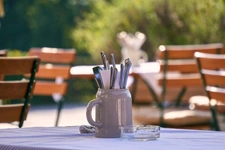 Exceptionnel LYON 7:Bar Restaurant 100 places + 110 en terrasse privative.