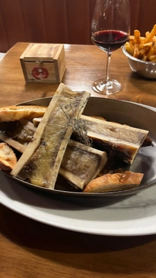 Bar à vin TASSIN LA DEMI LUNE (69)