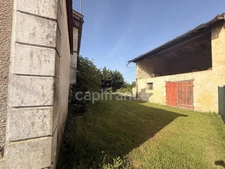 Maison à renover avec dépendances, Marsais 