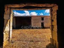 Grange à rénover PUYRAVAULT 