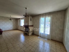 Maison Plain Pied - 4 chambres - 2 Garages - Jardin clos  SAINT JEAN DE LIVERSAY 