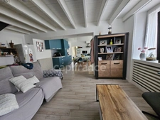 Maison de ville Surgeres Hyper centre 