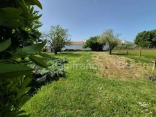 Maison Plain Pied - 4 chambres - 2 Garages - Jardin clos  SAINT JEAN DE LIVERSAY 