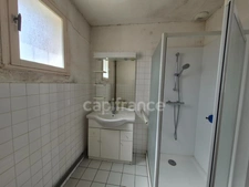 Maison Plain Pied - 4 chambres - 2 Garages - Jardin clos  SAINT JEAN DE LIVERSAY 