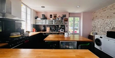 Property of 3 houses in a bucolic setting 20 minutes from LA ROCHELLE 