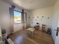 Plain Pied moderne 4 chambres Garage Jardin - Courant 