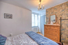 Maison en pierre rénovée de 202 m² – 4 chambres + studio indépendant – Dépendance de 100 m² – Terrain clos de 2 775 m²