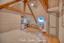 Maison en pierre rénovée de 202 m² – 4 chambres + studio indépendant – Dépendance de 100 m² – Terrain clos de 2 775 m²