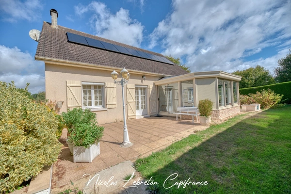 Exclusivité Capifrance - Pavillon de 163 m² – Au calme en impasse – DPE C – Proche Flers