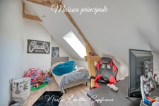 Exclusivité Messei – Maison rénovée – 589 m² de terrain