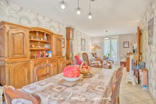 🏡 PAVILLON DE PLAIN-PIED 🌳 AVEC PRÈS D’1 HECTARE DE TERRAIN !