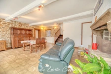 Exclusivité Capifrance - Maison en pierres – 104 m² habitables, terrain clos et arboré de 1 424 m²