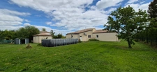 Maison à vendre 6 pièces SAINTE LIVRADE SUR LOT (47)Sainte-Livrade-sur-Lot – Belle propriété familiale sur 3 000 m² de terrain arboré