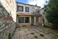 Dpt Lot et Garonne (47), à vendre VILLENEUVE SUR LOT maison de ville, P6  idéale investisseurs, ou familles, 