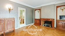 Dpt Lot et Garonne (47), à vendre VILLENEUVE SUR LOT maison P6 de 189 m² - Terrain de 1 546,00 m² 