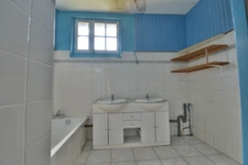 Dpt Lot et Garonne (47), à vendre DAMAZAN corps de ferme en pierres  275m2 maison, grange, maison de palefrenier
