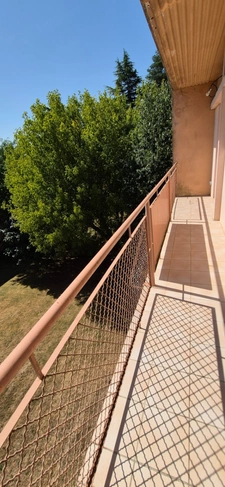 Appartement rénové à vendre 4 pièces BON ENCONTRE (47), proche à pied de toutes les commodités