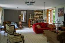 Propriete à vendre 14 pièces SAINTE LIVRADE SUR LOT (47)Sainte-Livrade-sur-Lot – Propriété de caractère à projets multiples en bord de rivière avec accès privatif au Lot
