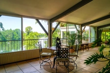 Propriete à vendre 14 pièces SAINTE LIVRADE SUR LOT (47)Sainte-Livrade-sur-Lot – Propriété de caractère à projets multiples en bord de rivière avec accès privatif au Lot