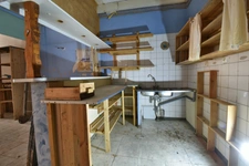 Appartement à vendre 3 pièces  (), plateau à rénover, divisible en 2 logements, spécial investisseurs