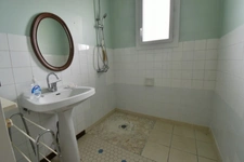 Maison à vendre 5 pièces PUJOLS (47) quartier très calme, jardin plat et clos