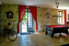 Propriete à vendre 14 pièces SAINTE LIVRADE SUR LOT (47)Sainte-Livrade-sur-Lot – Propriété de caractère à projets multiples en bord de rivière avec accès privatif au Lot