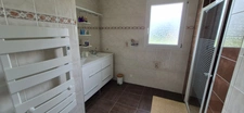 Maison à vendre 6 pièces SAINTE LIVRADE SUR LOT (47)Sainte-Livrade-sur-Lot – Belle propriété familiale sur 3 000 m² de terrain arboré