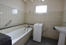 Maison  de caractère à vendre 6 pièces  (64)